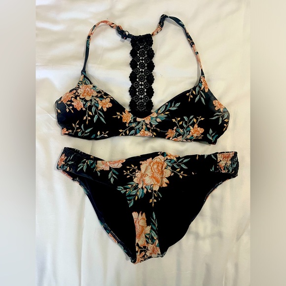 Billabong Other - Billabong bikini!